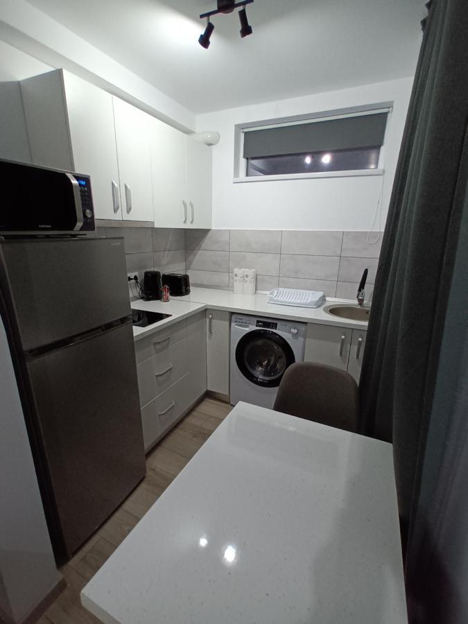 Old Town Studio Apartments Бая-Маре Екстер'єр фото