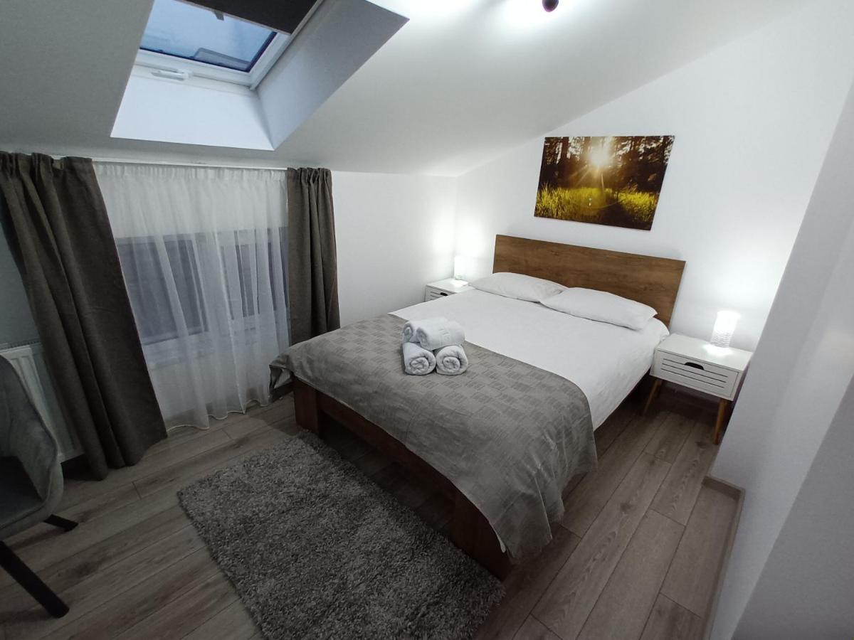 Old Town Studio Apartments Бая-Маре Екстер'єр фото