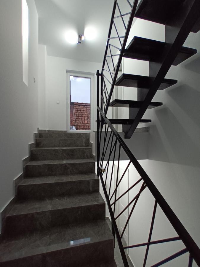 Old Town Studio Apartments Бая-Маре Екстер'єр фото